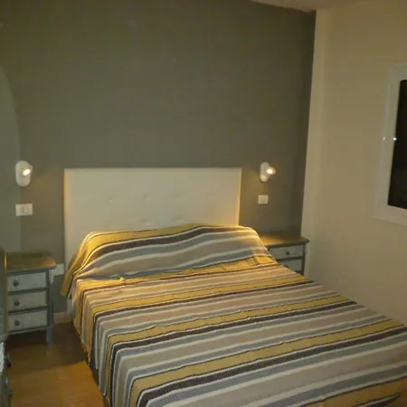 Colina - 1 Bed Apt In Los Cristianos Lejlighed *
